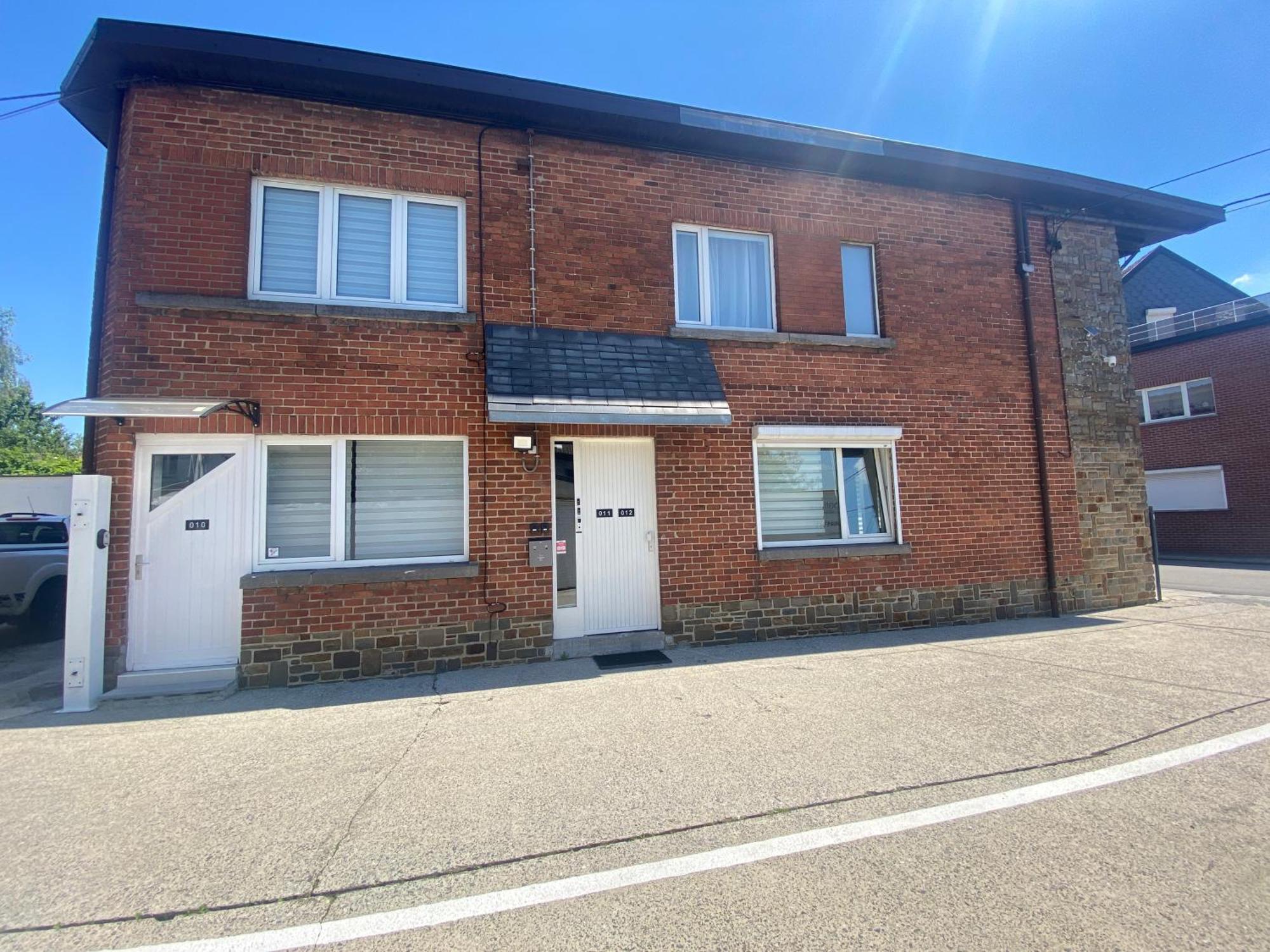 1-D011 Superbe Appartement Spacieux Tres Calme Charleroi Luaran gambar